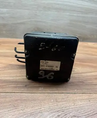 BMW 5 E60 E61 ABS Pump 6783362 6783360