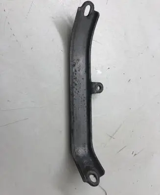 Volkswagen PASSAT B8 Other engine bay part 04L129723