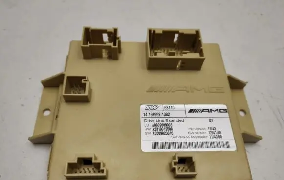 Mercedes-Benz E W212 Other control units/modules A0009009903
