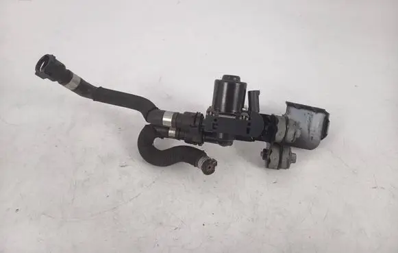 BMW 5 F10 F11 Electric auxiliary coolant/water pump 8517077