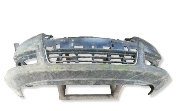 Volkswagen PASSAT B5.5 Front bumper 
