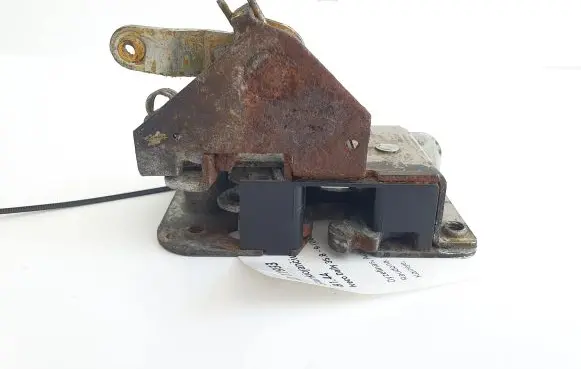 Iveco Daily 35.8 - 9 Sliding door lock 