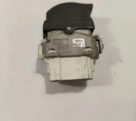 Renault Espace - Grand espace IV Electric window control switch 220510
