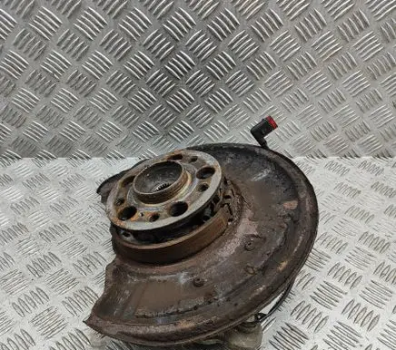 Mercedes-Benz C W204 Rear wheel hub A2043500441