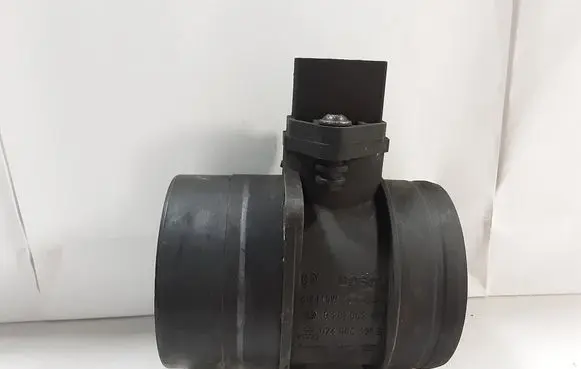 Audi A4 S4 B7 8E 8H Mass air flow meter 0281002461 074906461B
