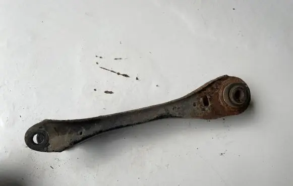 BMW X3 F25 Rear control arm 6786981 19088210