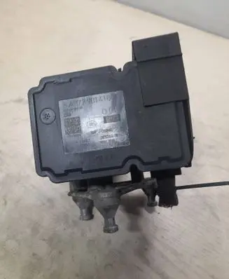 Mercedes-Benz C W204 ABS Pump A1729014100 28526418153 1009262365