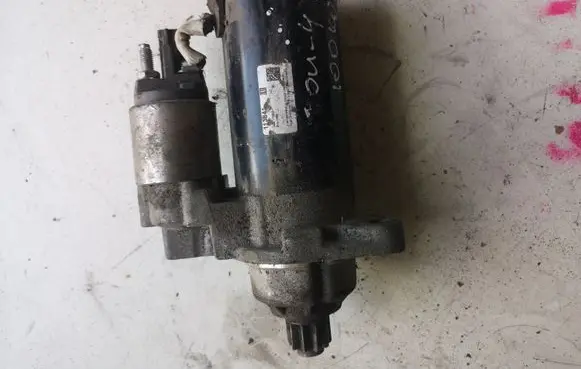 Volkswagen Touran I Starter motor