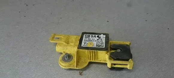 Opel Zafira B Airbag deployment crash/impact sensor 24460761