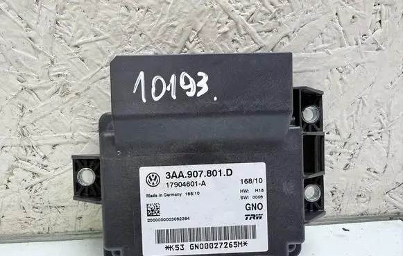 Volkswagen Tiguan Hand brake control module 3AA907801D