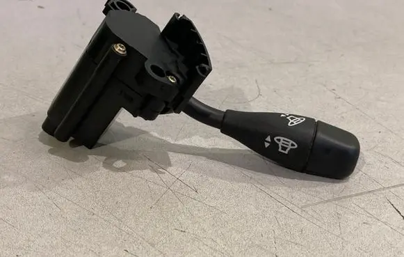 Chrysler 300 - 300C Steering wheel adjustment handle/lever 