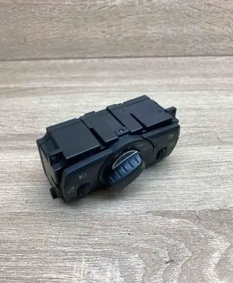 BMW 5 E60 E61 Light switch 6988566 USED