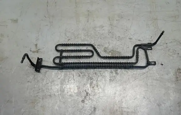 Mercedes-Benz C W204 Power steering radiator A2044602624