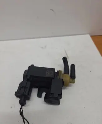 Audi A4 S4 B8 8K Turbo solenoid valve 8K0906627