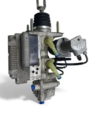 Toyota Auris E180 Master brake cylinder 4727047030