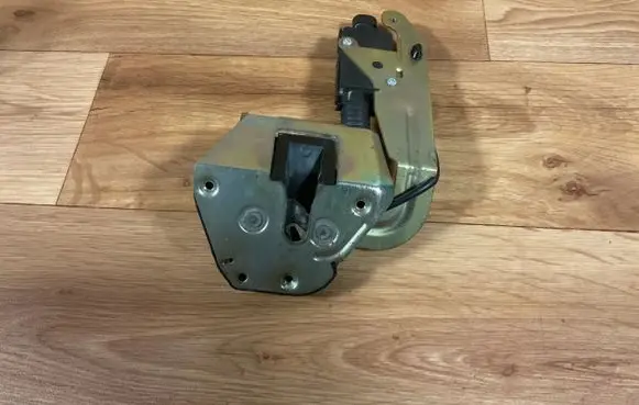 Citroen C8 Sliding door lock PZ08B017 117204