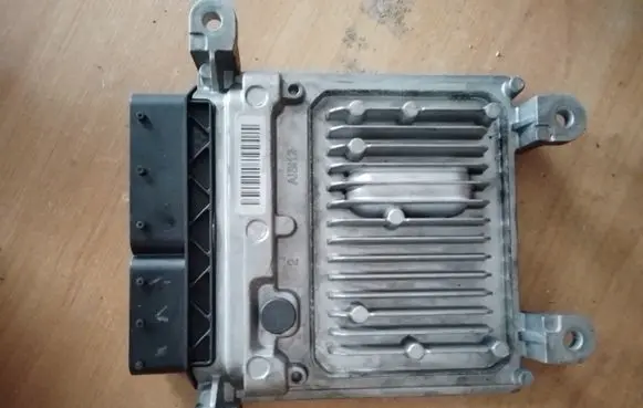 Mercedes-Benz E W212 Engine control unit/module A6519007500
