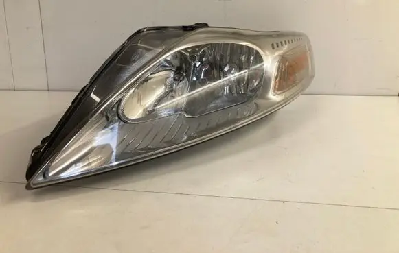 Ford Mondeo MK IV Headlight/headlamp 77113W030BH