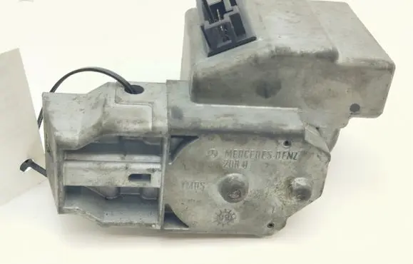 Mercedes-Benz E W210 Steering wheel lock 5010977380401101