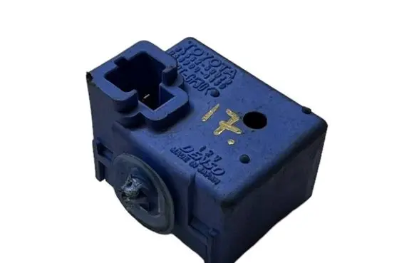 Lexus RX 330 - 350 - 400H Horn buzzer relay 8665250010 0689004430