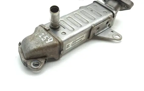 Alfa Romeo Giulia EGR valve cooler 500518360 MM116V 83403F