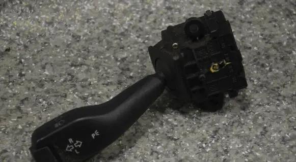 BMW 3 E46 Indicator stalk 01104010 8363668M