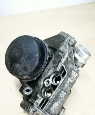 BMW 3 GT F34 Oil filter cover 7570085 7516383