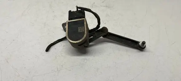 BMW 5 F10 F11 Headlight/headlamp level sensor 6784075