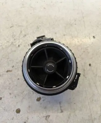 Chevrolet Camaro Dash center air vent grill 84091802