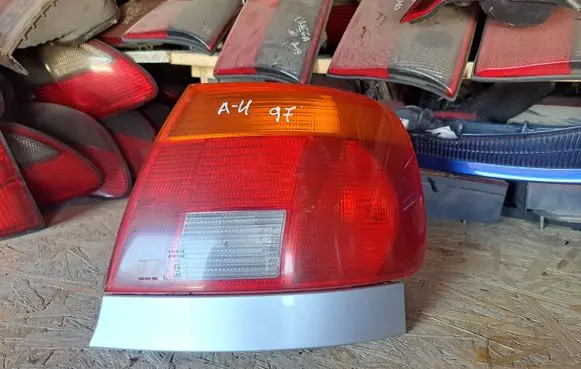 Audi A4 S4 B5 8D Rear/tail lights 8D0945096