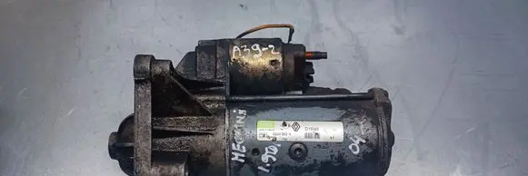 Renault Megane II Starter motor D7R49 0224BD