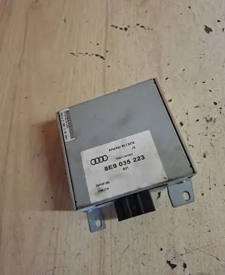 Audi A4 S4 B6 8E 8H Sound amplifier 8E9035223 1380214