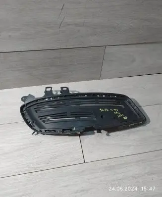 Mercedes-Benz A W176 Front bumper lower grill A1768851522