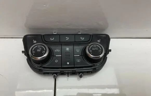 Opel Mokka Climate control unit 13429874