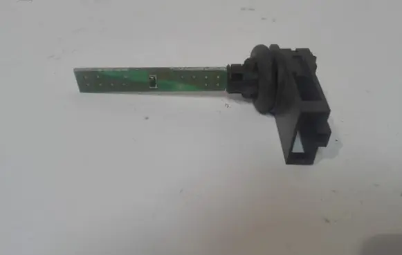Volkswagen PASSAT B6 Interior temperature sensor 4B0820539