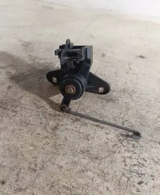 Opel Astra G Loading door lock 74438