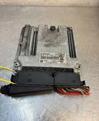Mini One - Cooper R56 Engine control unit/module ECU DOMINICOOPERR55R56