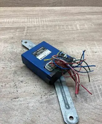 Toyota MR2 (W20) II Immobilizer control unit/module 8973017050 0523000300 WithPlug