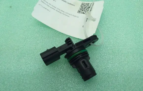 Nissan Pulsar Camshaft position sensor 237312832R