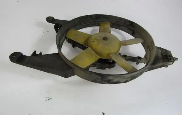 Nissan Micra Electric radiator cooling fan 8240132