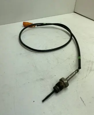 Volkswagen Touran II Lambda probe sensor 03L906088CM