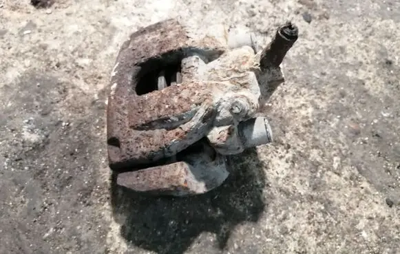 Volvo S60 Rear brake caliper