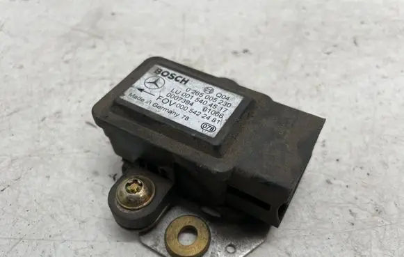 Mercedes-Benz E W211 ESP (stability system) control unit 0265005230 0015404517