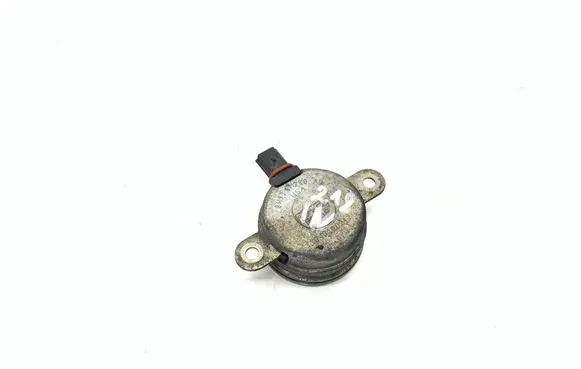 Jaguar XJ X351 Camshaft vanos timing valve 8W936M280AD