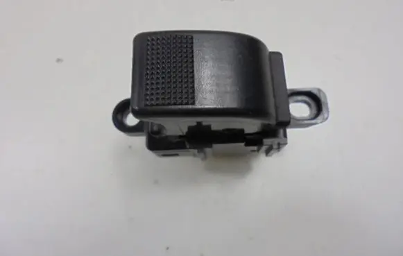 Mazda 323 Electric window control switch