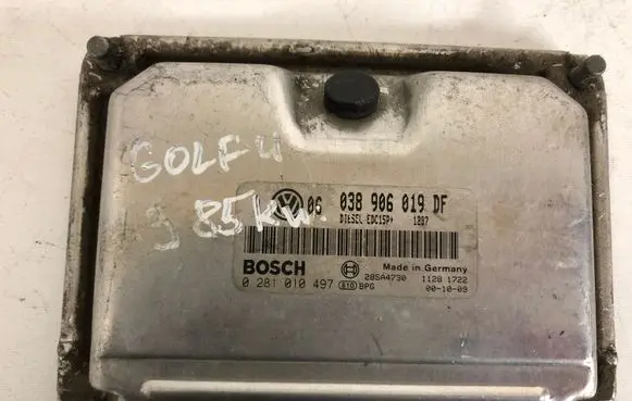 Volkswagen Golf IV Engine control unit/module 038906019DF 0281010497