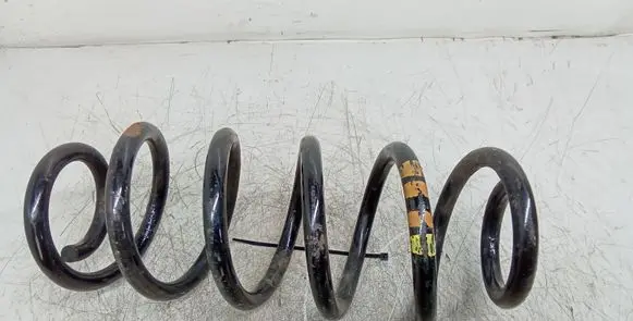 Volkswagen PASSAT B5 Front coil spring