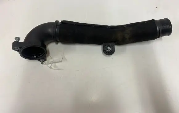 Audi A3 S3 8V Intercooler hose/pipe 04L145762AD