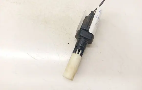 Jaguar XF Windscreen/windshield washer pump 0023935