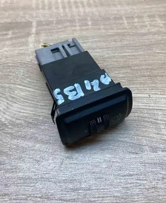 Audi A4 S4 B5 8D Headlight level height control switch 8D0941301C